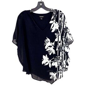 Roz & Ali Black & White Floral Print Poncho Top M 4131